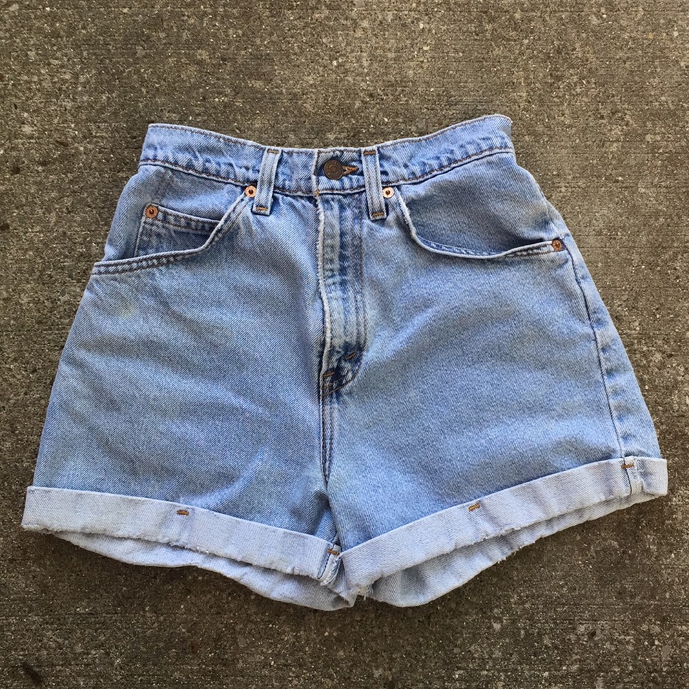 Vintage Levi’s shorts